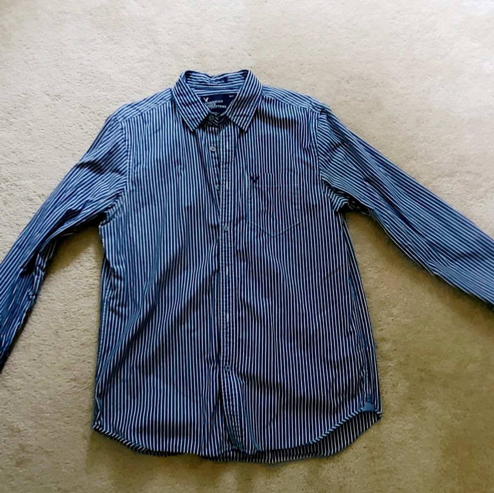 American Eagle Long Sleeve button down